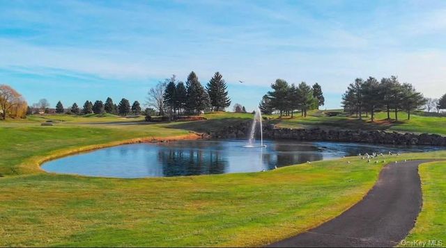 625 Madeira Boulevard, Melville, NY 11747