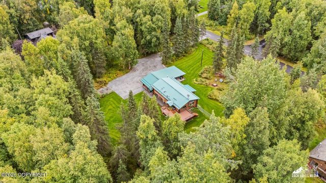 21624 Sean Street, Chugiak, AK 99567
