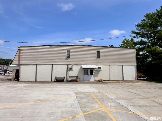 1848 S MAIN Street A, Jacksonville, IL 62650