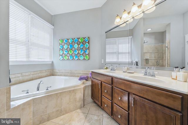 66 S VALENTINE DR, Garnet Valley, PA 19060