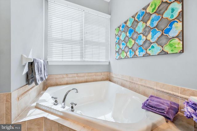 66 S VALENTINE DR, Garnet Valley, PA 19060