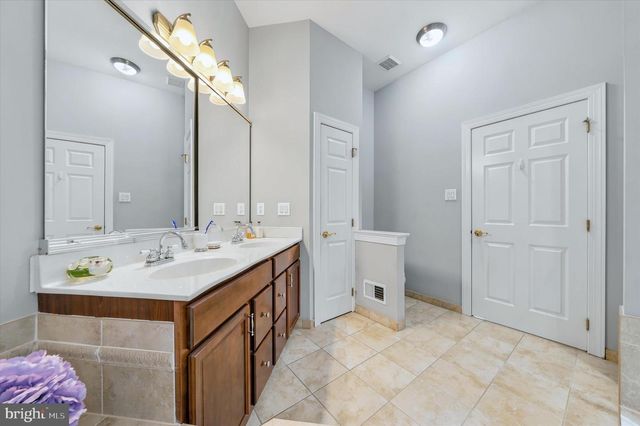 66 S VALENTINE DR, Garnet Valley, PA 19060