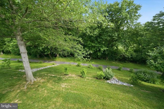 66 S VALENTINE DR, Garnet Valley, PA 19060