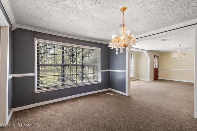 1409 Ross Circle, Jackson, MS 39209