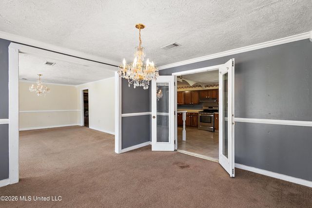 1409 Ross Circle, Jackson, MS 39209