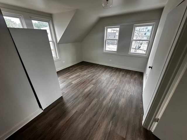 2638 W Lyndale Street, Chicago, IL 60647