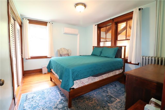 140 Maple Avenue 1, Middletown, RI 02842