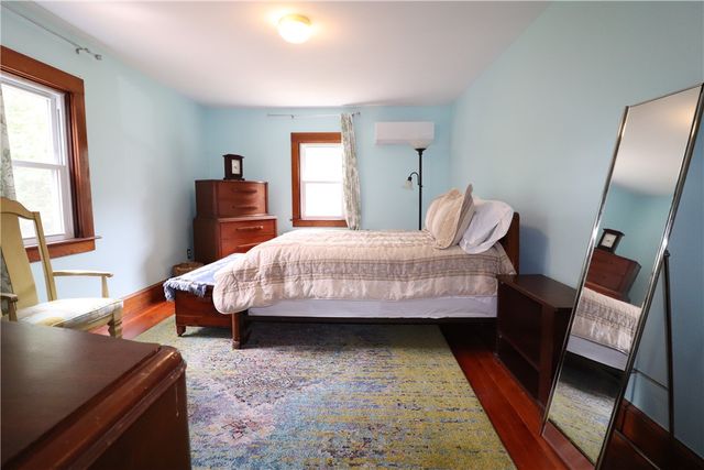 140 Maple Avenue 1, Middletown, RI 02842