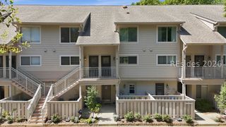 15 Deallyon Ave Apt 9, Hilton Head Island, SC 29928