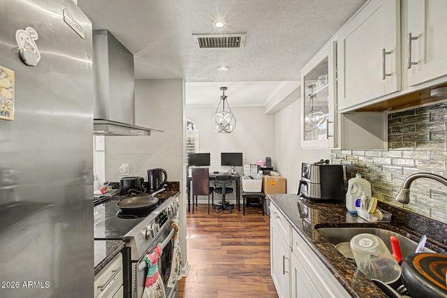 8037 N 32ND Drive 5, Phoenix, AZ 85051