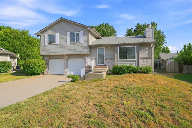 8110 W Westlawn, Wichita, KS 67212