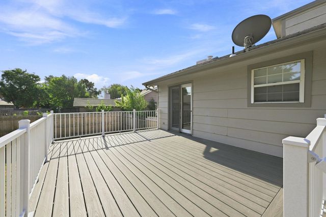 8110 W Westlawn, Wichita, KS 67212