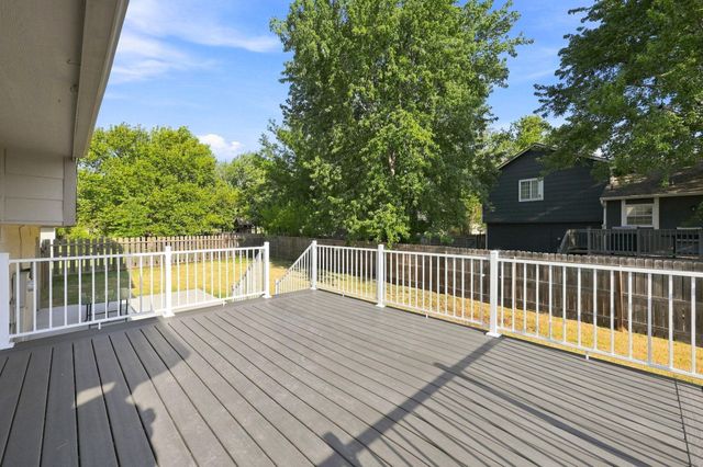 8110 W Westlawn, Wichita, KS 67212