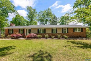 56 York Drive, Rogersville, AL 35652
