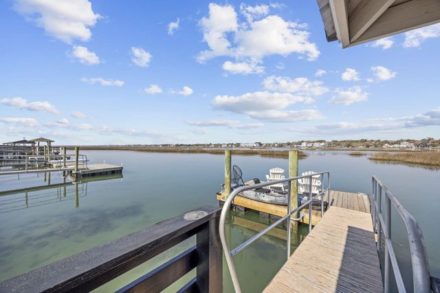 414 S Dogwood Drive, Murrells Inlet, SC 29576