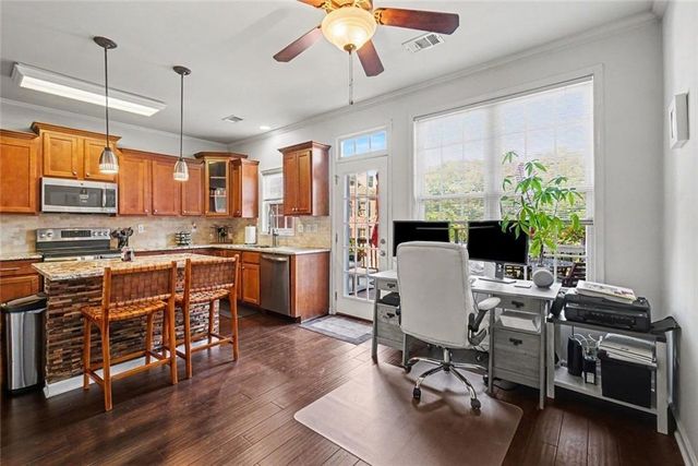 3001 Waters Edge Trail, Roswell, GA 30075