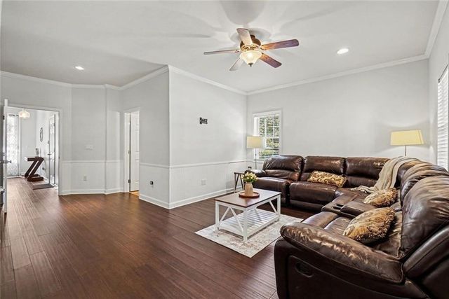 3001 Waters Edge Trail, Roswell, GA 30075