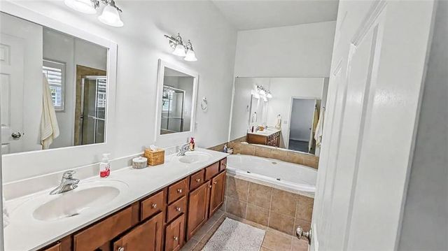 3001 Waters Edge Trail, Roswell, GA 30075
