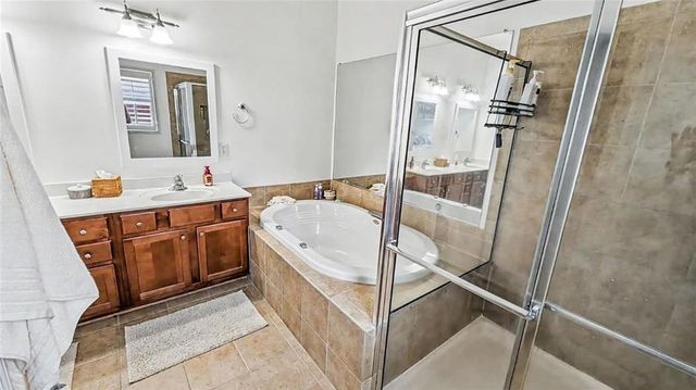 3001 Waters Edge Trail, Roswell, GA 30075