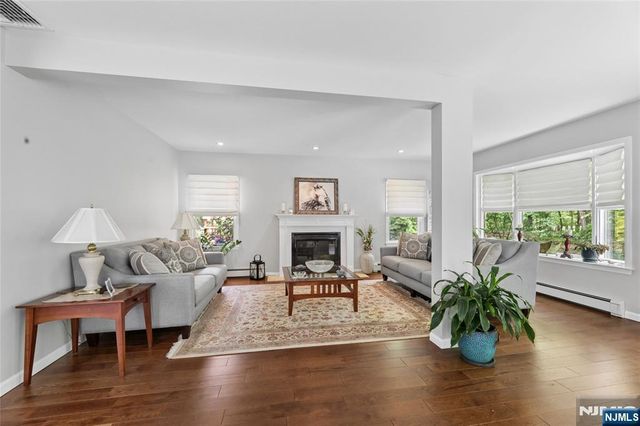 50 Whitman Street, Haworth, NJ 07641