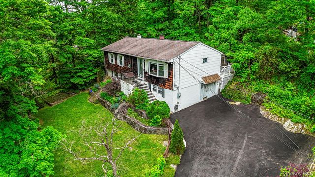 36 Rochambeau Road, Garrison, NY 10524