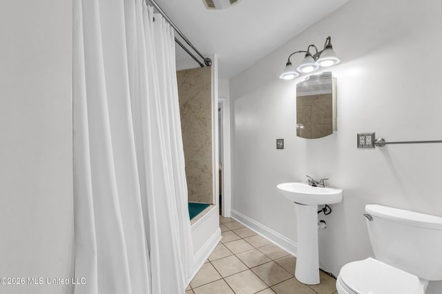 130 Melody Lane, Bay Saint Louis, MS 39520