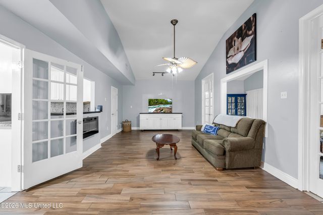 130 Melody Lane, Bay Saint Louis, MS 39520