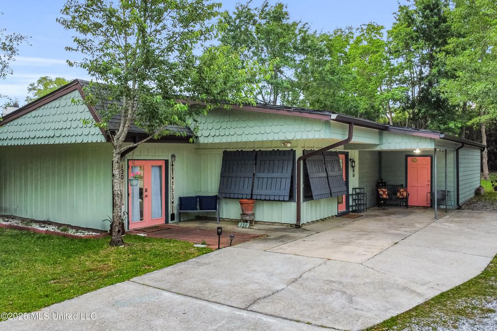 130 Melody Lane, Bay Saint Louis, MS 39520