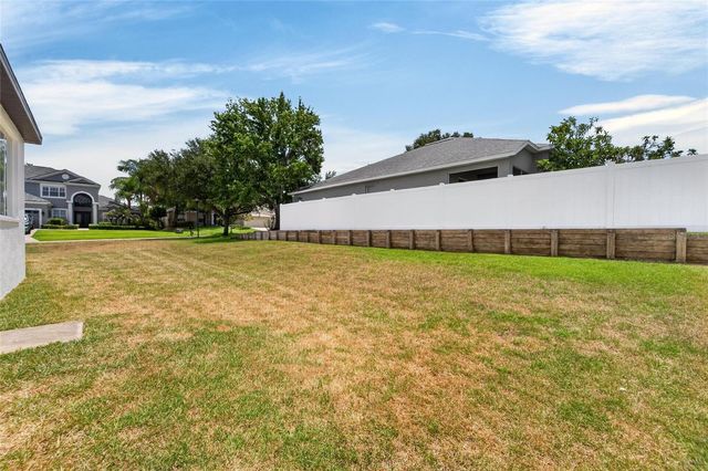 2309 SILVER TRUMPET COURT, Valrico, FL 33594