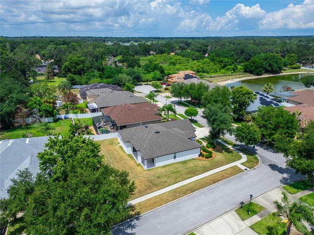 2309 SILVER TRUMPET COURT, Valrico, FL 33594