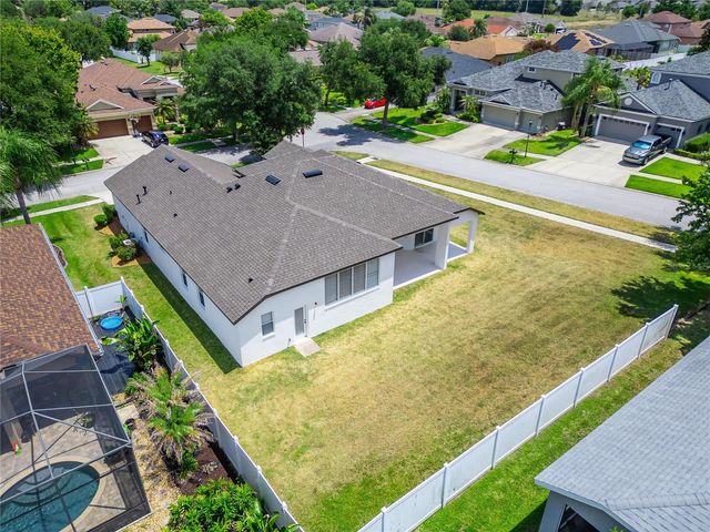 2309 SILVER TRUMPET COURT, Valrico, FL 33594