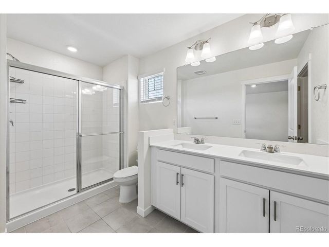 21891 E 7th Ave, Aurora, CO 80018