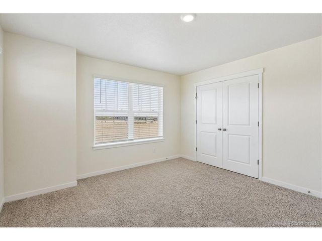 21891 E 7th Ave, Aurora, CO 80018