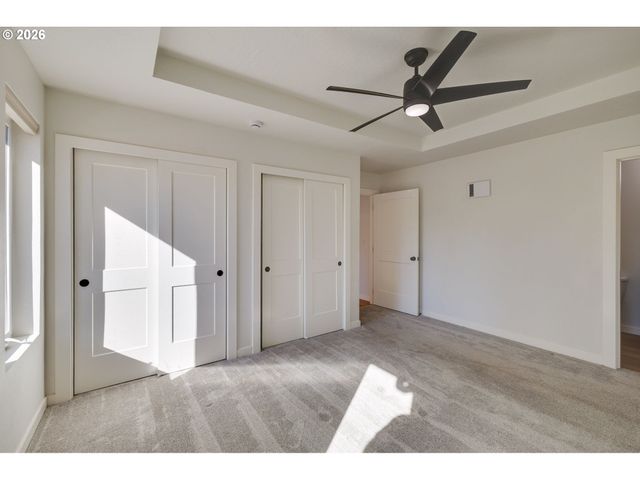 3035 HYACINTH St A, Eugene, OR 97404