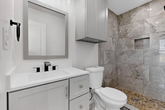 420 County Road 1130, Cumby, TX 75433