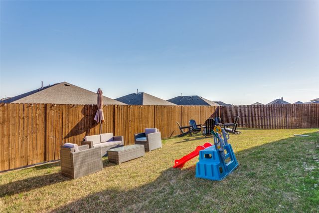 8228 Manx Point, Godley, TX 76044