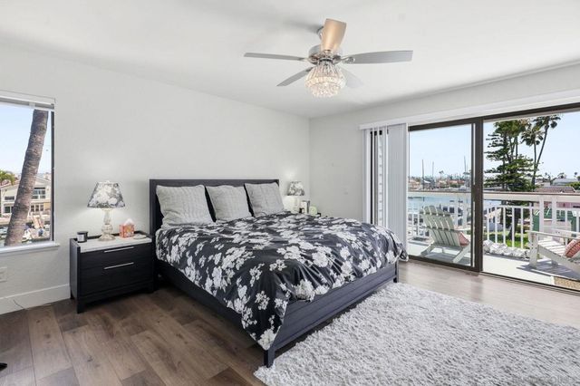86 Montego Ct, Coronado, CA 92118