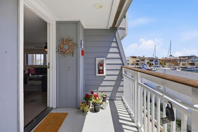 86 Montego Ct, Coronado, CA 92118