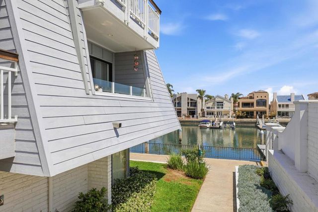 86 Montego Ct, Coronado, CA 92118