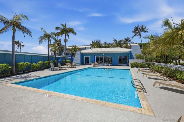 86 Montego Ct, Coronado, CA 92118