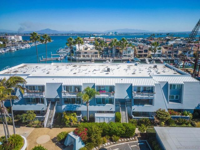 86 Montego Ct, Coronado, CA 92118
