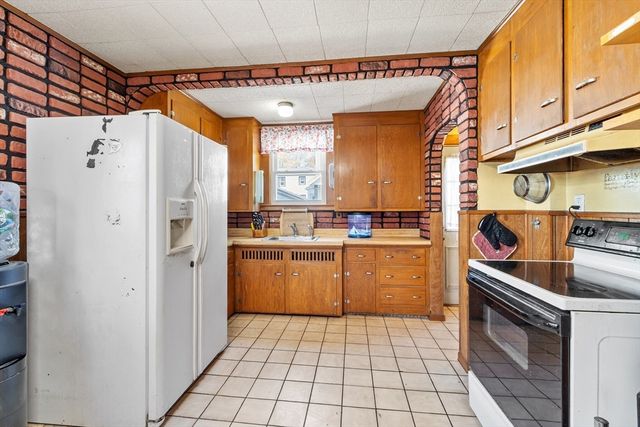273 & 273R Euclid Avenue, Lynn, MA 01904
