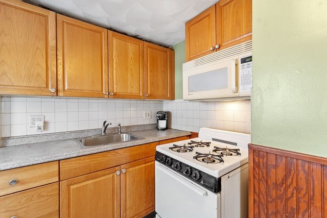 273 & 273R Euclid Avenue, Lynn, MA 01904