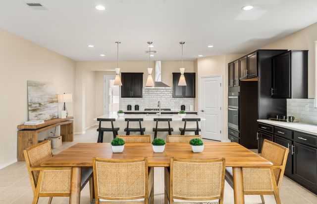 15 Calle Reflejo, Santa Fe, NM 87508