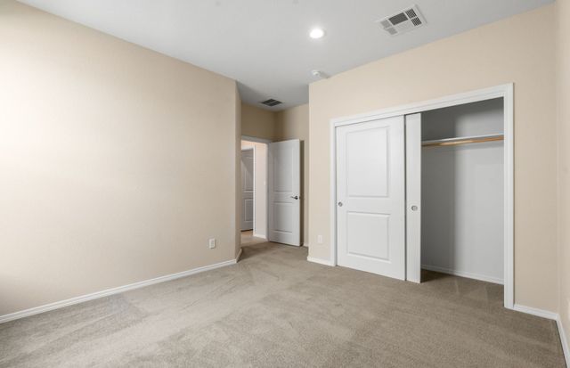 15 Calle Reflejo, Santa Fe, NM 87508