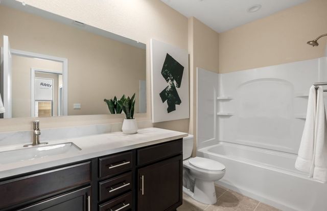 15 Calle Reflejo, Santa Fe, NM 87508