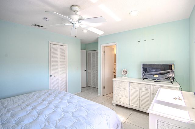 2222 NE 1st Way 202, Boynton Beach, FL 33435