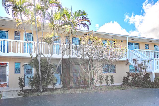 2222 NE 1st Way 202, Boynton Beach, FL 33435