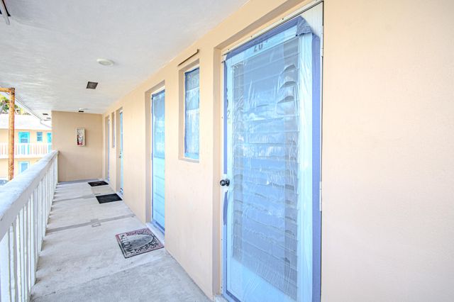 2222 NE 1st Way 202, Boynton Beach, FL 33435