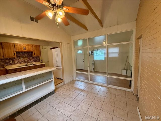 330 N 40th Street, Belleville, IL 62226